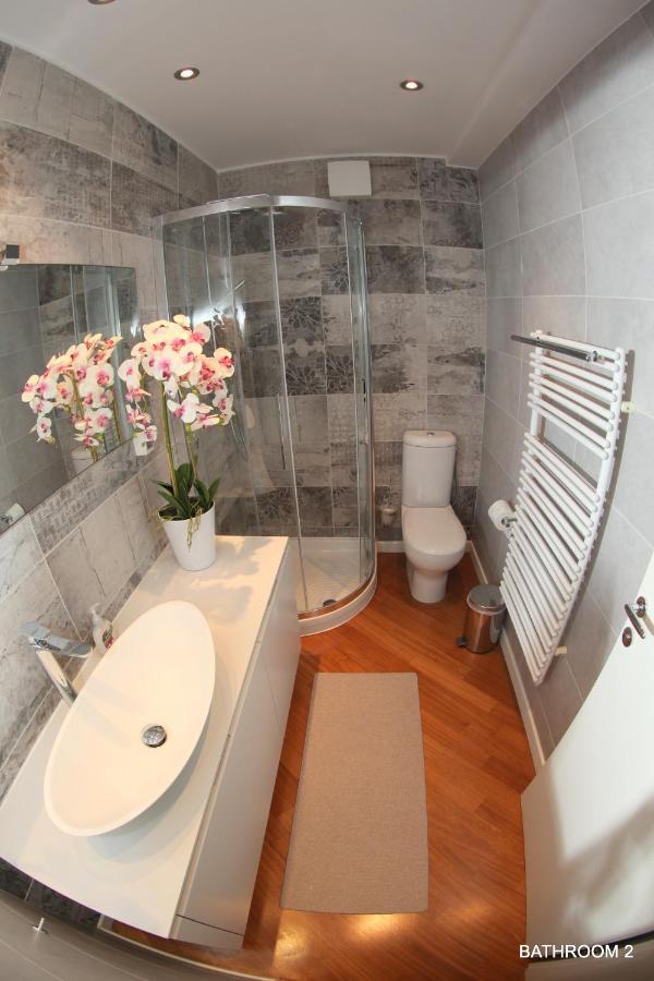 Luxury Marina View Apartment Izola Exterior foto